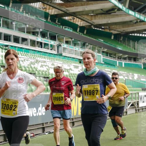13.09.2026 - 21. swb-Marathon Bremen Michael Burmester http://msf.ph/oto/10416053 13.09.2026 10:42:00 Laufen im Stadion 10148, 10155, 10163, 10247, 10303, 10313, 10330, 10354, 10395, 10396, 10399, 10414, 10419, 10422, 10461, 10462, 10483, 10490, 10491, 10519, 10527, 10545, 10546, 10547, 10586, 10611, 10644, 10665, 10694, 10705, 10706, 10719, 10722, 10752, 10766, 10768, 10773, 10776, 10804, 10854, 10859, 10880, 10889, 10909, 10963, 10977, 11026, 11027, 11041, 11043, 11048, 11078, 11084, 11085, 11090, 11097, 11098, 11140, 11192 meine-sportfotos.de