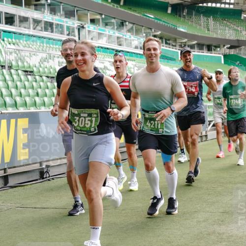 13.09.2026 - 21. swb-Marathon Bremen Michael Burmester http://msf.ph/oto/10416075 13.09.2026 12:58:14 Laufen im Stadion 141, 148, 334, 511, 672, 769, 776, 789, 790, 857, 909, 1010, 1119, 1191, 1199, 1254, 1281, 1535, 1601, 1642, 1647, 1752, 1809, 1881, 1900, 1931, 1933, 2046, 2051, 2075, 2324, 2343, 2367, 2371, 2397, 2402, 2423, 2425, 2493, 2577, 2640, 2671, 2771, 2807, 2885, 2903, 2904, 3021, 3051, 3078, 3098, 3120, 3138, 3148, 3182, 3186, 3233, 3319, 3338, 3435, 3450, 3458, 3514, 3534, 3560, 3634, 3655, 3685, 3690, 3695, 3760, 3866, 3933, 3939, 4101, 4316, 4319, 205 meine-sportfotos.de
