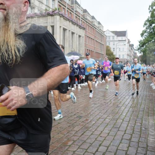 13.09.2026 - Kiel Lauf Yannick Fuchs http://msf.ph/oto/10416089 13.09.2026 10:48:04 Ziel 596, 960, 995, 1273, 1586, 1595, 2625, 2712, 3012, 3014, 3715, 4720, 4896, 6418, 6507, 7104, 7212, 7668, 8737, 9915, 10634, 10933, 11098, 11596, 11718, 335, 696, 708, 1059, 1944, 3306, 3512, 3565, 3682, 4077, 4096, 4425, 4583, 4713, 5239, 5240, 5573, 5747, 5787, 5980, 6005, 6036, 6384, 6778, 6904, 6940, 6946, 6949, 6967, 6978, 7001, 7632, 8387, 9076, 9104, 10651, 11705, 11724, 12593, 199, 1564, 1644, 2097, 2253, 2183, 4070 meine-sportfotos.de