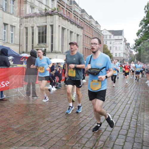 13.09.2026 - Kiel Lauf Yannick Fuchs http://msf.ph/oto/10416120 13.09.2026 10:48:06 Ziel 596, 960, 995, 1273, 1586, 1595, 1644, 2625, 2712, 3012, 3014, 4553, 4720, 4896, 6418, 6507, 6760, 7104, 7212, 7668, 8737, 9915, 10634, 10672, 10933, 11098, 11596, 11718, 335, 696, 708, 1059, 1944, 3565, 3682, 3715, 4077, 4096, 4425, 4583, 4713, 5240, 5747, 5787, 5980, 6005, 6036, 6384, 6778, 6904, 6940, 6946, 6949, 6967, 6978, 7001, 7632, 8387, 9076, 9104, 9915, 10651, 11705, 11724, 12593, 199, 473, 854, 1161, 1564, 2097, 2253, 4070 meine-sportfotos.de