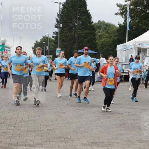 13.09.2026 - Kiel Lauf Andreas Tolksdorf http://msf.ph/oto/10416153 13.09.2026 10:07:02 Kiellinie 4, 2175, 3536, 12267, 4598 meine-sportfotos.de