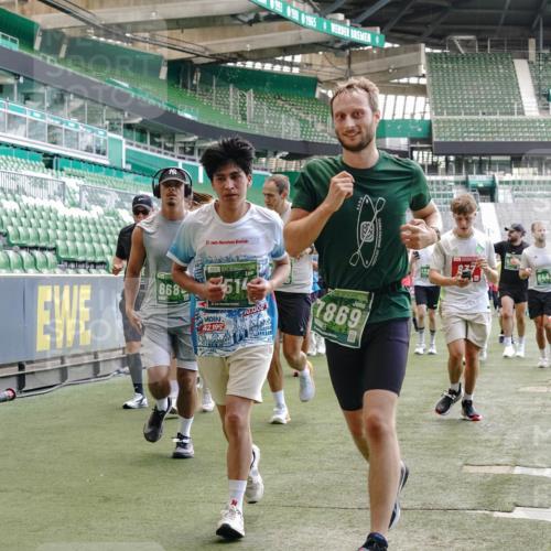 13.09.2026 - 21. swb-Marathon Bremen Michael Burmester http://msf.ph/oto/10416223 13.09.2026 13:19:40 Laufen im Stadion 333, 464, 486, 512, 546, 921, 938, 1066, 1129, 1156, 1409, 1431, 1446, 1506, 1697, 1756, 1765, 1815, 1916, 2010, 2028, 2064, 2123, 2137, 2224, 2240, 2294, 2315, 2349, 2453, 2501, 2533, 2557, 2563, 2614, 2622, 2626, 2689, 2694, 2695, 2702, 2703, 2722, 2756, 2786, 2843, 2845, 2857, 2879, 2944, 2983, 2999, 3017, 3018, 3031, 3035, 3036, 3037, 3046, 3059, 3072, 3096, 3100, 3116, 3139, 3189, 3198, 3243, 3263, 3264, 3285, 3287, 3310, 3315, 3619, 3740, 3879, 4478 meine-sportfotos.de