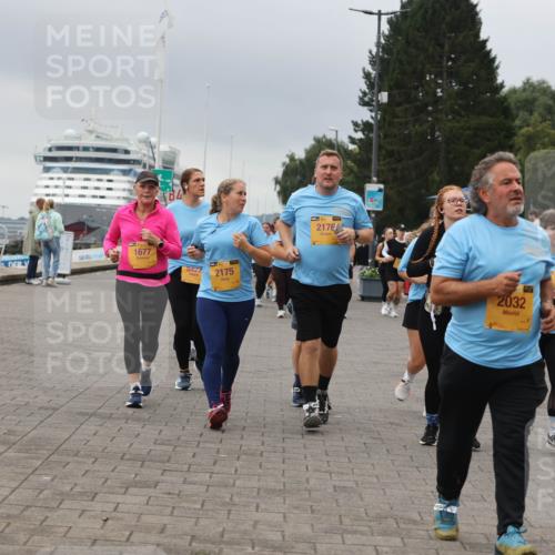 13.09.2026 - Kiel Lauf Andreas Tolksdorf http://msf.ph/oto/10416259 13.09.2026 10:07:08 Kiellinie 1677, 5427, 2175, 2176, 2032, 38, 283 meine-sportfotos.de