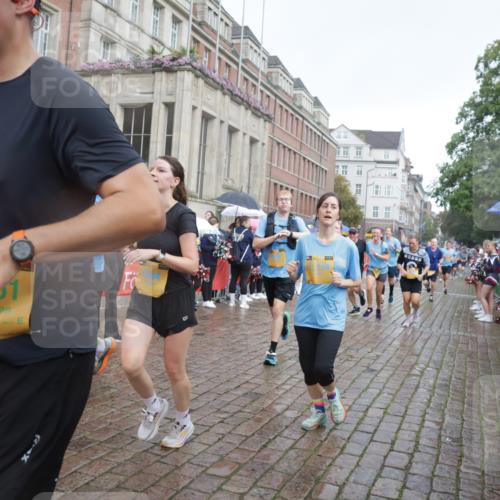 13.09.2026 - Kiel Lauf Yannick Fuchs http://msf.ph/oto/10416300 13.09.2026 10:48:15 Ziel 199, 960, 1595, 1644, 2001, 2097, 2253, 2712, 3738, 4553, 4720, 4736, 4896, 5116, 5447, 6000, 6760, 7212, 7326, 8553, 8737, 9972, 10234, 10265, 10672, 10933, 11005, 11104, 11349, 11383, 11596, 11718, 12263, 596, 696, 708, 995, 1059, 1273, 1586, 2625, 3012, 3014, 3682, 3715, 4425, 4583, 4713, 5240, 5747, 6036, 6384, 6418, 6507, 6778, 6904, 6949, 6967, 7001, 7104, 7668, 8387, 9076, 9915, 10634, 10651, 11705, 11724, 12593, 473, 854, 1161, 1322, 1564 meine-sportfotos.de