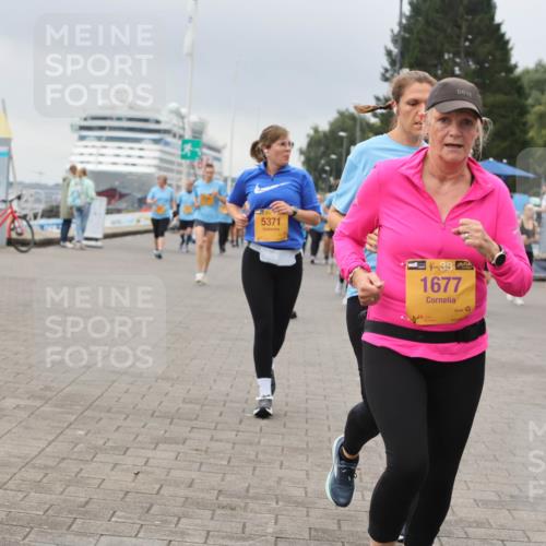 13.09.2026 - Kiel Lauf Andreas Tolksdorf http://msf.ph/oto/10416308 13.09.2026 10:07:11 Kiellinie 5371, 38, 1677, 21 meine-sportfotos.de