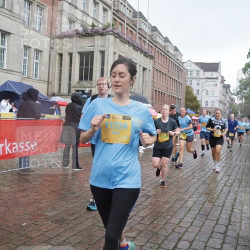 13.09.2026 - Kiel Lauf Yannick Fuchs http://msf.ph/oto/10416319 13.09.2026 10:48:16 Ziel 199, 960, 1595, 1644, 2001, 2097, 2253, 2712, 3738, 4553, 4720, 4736, 4896, 5116, 5447, 6000, 6760, 7212, 7326, 8553, 8737, 9972, 10234, 10265, 10672, 11005, 11104, 11349, 11383, 11718, 12263, 596, 696, 708, 995, 1059, 1273, 1586, 2625, 2712, 3012, 3014, 3682, 3715, 4425, 4583, 4713, 4720, 5240, 5747, 6036, 6384, 6418, 6507, 6778, 6904, 6967, 7001, 7104, 7212, 7668, 8387, 8737, 9076, 9915, 10634, 10651, 11705, 11724, 12593, 473, 854, 1161, 1322, 1564 meine-sportfotos.de