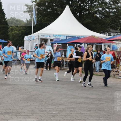 13.09.2026 - Kiel Lauf Andreas Tolksdorf http://msf.ph/oto/10416358 13.09.2026 10:07:15 Kiellinie 744, 9204, 8171, 12234, 5327, 1187, 3986 meine-sportfotos.de