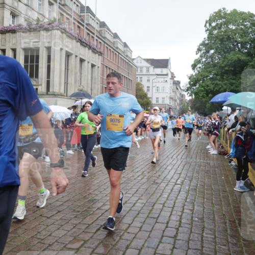 13.09.2026 - Kiel Lauf Yannick Fuchs http://msf.ph/oto/10416421 13.09.2026 10:48:21 Ziel 199, 473, 854, 1161, 1564, 1644, 1763, 1818, 2001, 2097, 2253, 2649, 3272, 3402, 3738, 4511, 4553, 4736, 5116, 5447, 5546, 6000, 6935, 7326, 8083, 8349, 8553, 9561, 9972, 10234, 10265, 10672, 10820, 10979, 11005, 11104, 11304, 11349, 11383, 12263, 596, 696, 708, 960, 995, 1059, 1273, 1586, 1595, 1644, 2625, 2712, 3012, 3014, 3682, 3715, 4553, 4713, 4720, 4896, 5240, 5747, 6418, 6507, 6760, 6778, 6967, 7001, 7104, 7212, 7668, 8387, 8737, 9076, 9915, 10634, 10672, 1322 meine-sportfotos.de