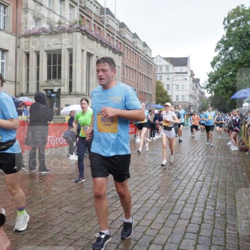 13.09.2026 - Kiel Lauf Yannick Fuchs http://msf.ph/oto/10416430 13.09.2026 10:48:21 Ziel 199, 473, 854, 1161, 1564, 1644, 1763, 1818, 2001, 2097, 2253, 2649, 3272, 3402, 3738, 4511, 4553, 4736, 5116, 5447, 5546, 6000, 6935, 7326, 8083, 8349, 8553, 9561, 9972, 10234, 10265, 10672, 10820, 10979, 11005, 11104, 11304, 11349, 11383, 12263, 596, 696, 708, 960, 995, 1059, 1273, 1586, 1595, 1644, 2625, 2712, 3012, 3014, 3682, 3715, 4553, 4713, 4720, 4896, 5240, 5747, 6418, 6507, 6760, 6778, 6967, 7001, 7104, 7212, 7668, 8387, 8737, 9076, 9915, 10634, 10672, 1322 meine-sportfotos.de