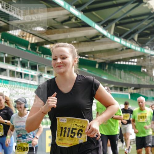 13.09.2026 - 21. swb-Marathon Bremen Michael Burmester http://msf.ph/oto/10416451 13.09.2026 10:42:12 Laufen im Stadion 10148, 10155, 10163, 10247, 10303, 10313, 10330, 10354, 10361, 10362, 10395, 10396, 10399, 10414, 10419, 10422, 10461, 10462, 10483, 10490, 10491, 10519, 10527, 10545, 10546, 10547, 10557, 10572, 10586, 10611, 10644, 10665, 10694, 10705, 10706, 10719, 10722, 10752, 10766, 10768, 10773, 10776, 10784, 10804, 10805, 10854, 10859, 10880, 10889, 10909, 10963, 10977, 11026, 11027, 11041, 11043, 11048, 11078, 11084, 11085, 11090, 11097, 11098, 11140, 11173, 11192 meine-sportfotos.de