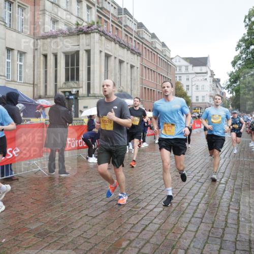 13.09.2026 - Kiel Lauf Yannick Fuchs http://msf.ph/oto/10416480 13.09.2026 10:48:24 Ziel 199, 473, 854, 1161, 1322, 1564, 1763, 1818, 2001, 2042, 2253, 2649, 3272, 3402, 4511, 4736, 4753, 5116, 5447, 5546, 6629, 6935, 8083, 8349, 8553, 9561, 9972, 10265, 10820, 10979, 11005, 11304, 11349, 11383, 12263, 596, 696, 708, 960, 995, 1059, 1273, 1586, 1595, 1644, 2097, 2253, 2625, 2712, 3012, 3014, 3715, 3738, 4553, 4713, 4720, 4896, 5240, 5447, 5747, 6000, 6418, 6507, 6760, 6778, 7104, 7212, 7326, 7668, 8737, 9915, 9972, 10234, 10265, 10634, 10672 meine-sportfotos.de