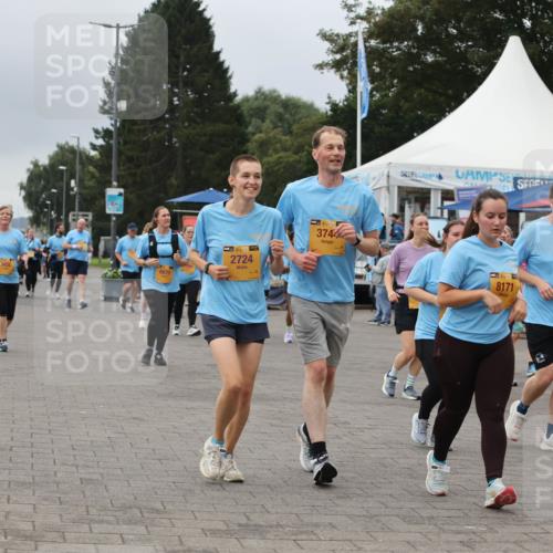 13.09.2026 - Kiel Lauf Andreas Tolksdorf http://msf.ph/oto/10416487 13.09.2026 10:07:18 Kiellinie 6670, 2724, 1, 39, 374, 12234, 39, 8171 meine-sportfotos.de
