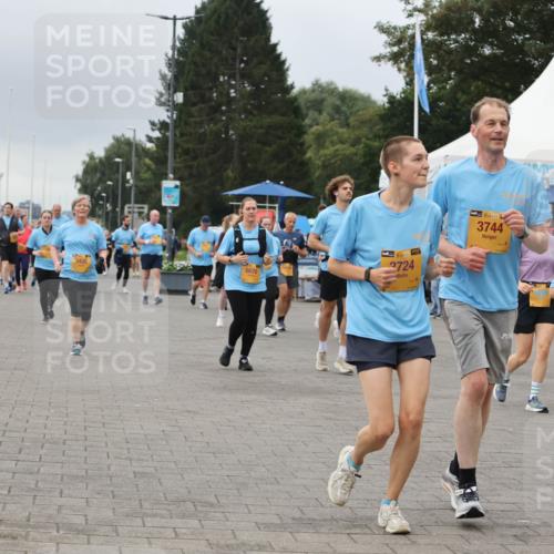 13.09.2026 - Kiel Lauf Andreas Tolksdorf http://msf.ph/oto/10416499 13.09.2026 10:07:19 Kiellinie 975, 3420, 6670, 2724, 38, 3744, 2290, 39, 817 meine-sportfotos.de