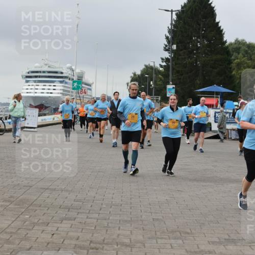 13.09.2026 - Kiel Lauf Andreas Tolksdorf http://msf.ph/oto/10416624 13.09.2026 10:07:23 Kiellinie 4, 24, 3420, 11678, 10581 meine-sportfotos.de