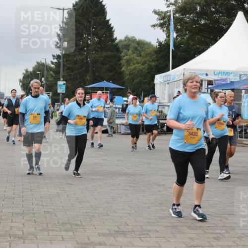 13.09.2026 - Kiel Lauf Andreas Tolksdorf http://msf.ph/oto/10416633 13.09.2026 10:07:24 Kiellinie 3420, 10581, 679 meine-sportfotos.de