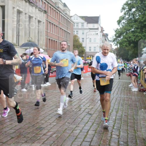 13.09.2026 - Kiel Lauf Yannick Fuchs http://msf.ph/oto/10416635 13.09.2026 10:48:32 Ziel 147, 170, 376, 472, 473, 854, 1161, 1322, 1564, 1763, 1818, 2011, 2042, 2649, 2956, 3031, 3272, 3402, 3773, 4511, 4753, 5546, 5655, 6629, 6935, 7313, 7435, 7724, 8083, 8305, 8349, 9561, 10820, 10979, 11304, 199, 596, 960, 995, 1273, 1564, 1586, 1595, 1644, 2001, 2097, 2253, 2625, 2712, 3012, 3014, 3738, 4553, 4720, 4736, 4896, 5116, 5447, 6000, 6418, 6507, 6760, 7104, 7212, 7326, 7668, 8553, 8737, 9972, 10234, 10265, 10634, 10672, 11005, 11349, 11383, 439, 727 meine-sportfotos.de