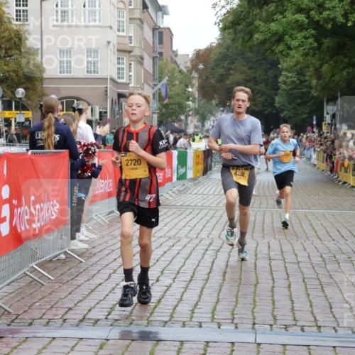 13.09.2026 - Kiel Lauf Yannick Fuchs http://msf.ph/oto/10416651 13.09.2026 09:37:41 Ziel 2057, 2720, 4252, 4790, 7827, 9518, 10220, 10656, 10778, 999, 2417, 3174, 3481, 4737, 5837, 7050, 8658, 8661, 9696, 10220, 12416, 2221, 2638, 2854, 4089, 5930, 7723, 8702, 10444, 10690, 2455, 3900, 7855 meine-sportfotos.de