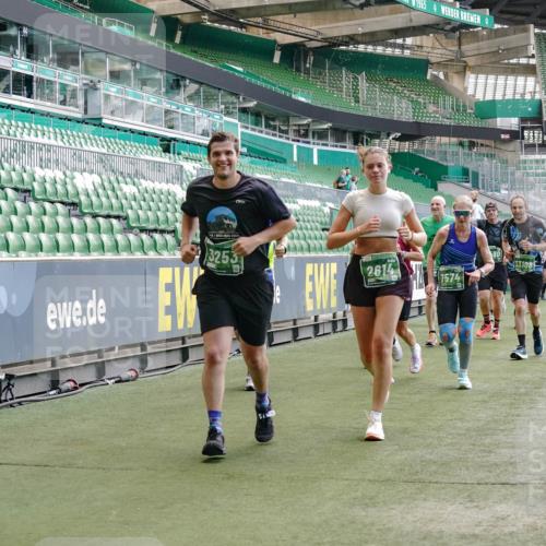 13.09.2026 - 21. swb-Marathon Bremen Michael Burmester http://msf.ph/oto/10416674 13.09.2026 13:19:53 Laufen im Stadion 333, 464, 486, 512, 704, 921, 938, 1066, 1129, 1156, 1409, 1431, 1446, 1506, 1697, 1756, 1765, 1815, 1916, 2010, 2028, 2064, 2137, 2224, 2240, 2294, 2315, 2349, 2417, 2437, 2453, 2501, 2519, 2533, 2557, 2563, 2588, 2622, 2626, 2689, 2694, 2695, 2702, 2703, 2722, 2756, 2786, 2793, 2843, 2845, 2879, 2886, 2944, 2983, 3017, 3018, 3031, 3035, 3036, 3037, 3046, 3059, 3072, 3102, 3116, 3139, 3189, 3198, 3243, 3263, 3264, 3285, 3287, 3310, 3315, 3619, 3879 meine-sportfotos.de