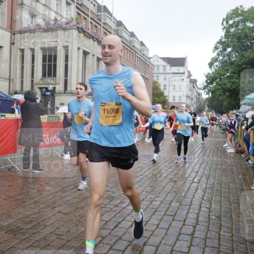 13.09.2026 - Kiel Lauf Yannick Fuchs http://msf.ph/oto/10416710 13.09.2026 10:48:36 Ziel 147, 170, 376, 418, 472, 473, 1161, 1322, 1930, 2011, 2042, 2649, 2956, 3031, 3613, 3773, 3845, 4510, 4753, 5246, 5655, 6629, 7313, 7435, 7724, 8305, 8349, 8706, 9574, 10979, 11304, 12689, 199, 473, 854, 960, 1161, 1273, 1564, 1595, 1644, 1763, 1818, 2001, 2097, 2253, 2649, 2712, 3012, 3014, 3272, 3402, 3738, 4511, 4553, 4720, 4736, 4896, 5116, 5447, 5546, 6000, 6418, 6760, 7212, 7326, 7668, 8553, 8737, 9972, 10234, 10265, 10672, 11005, 11349, 11383, 439, 727, 3012, 3014 meine-sportfotos.de