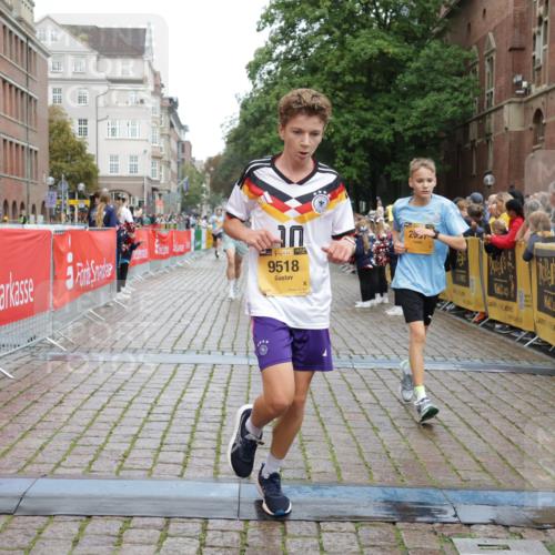 13.09.2026 - Kiel Lauf Yannick Fuchs http://msf.ph/oto/10416712 13.09.2026 09:37:46 Ziel 2057, 2720, 4252, 4790, 9518, 999, 2417, 3174, 3481, 4737, 5837, 7050, 7827, 8658, 8661, 9696, 10220, 10656, 10778, 12416, 235, 836, 2221, 2408, 2638, 2854, 4089, 5534, 5930, 7459, 7723, 8702, 10444, 10690, 12613, 999, 7855 meine-sportfotos.de