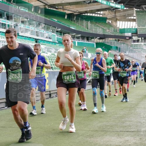 13.09.2026 - 21. swb-Marathon Bremen Michael Burmester http://msf.ph/oto/10416714 13.09.2026 13:19:54 Laufen im Stadion 333, 464, 486, 512, 704, 921, 938, 1066, 1129, 1156, 1409, 1431, 1446, 1506, 1697, 1756, 1765, 1815, 1916, 2010, 2028, 2064, 2137, 2224, 2240, 2294, 2315, 2349, 2394, 2395, 2417, 2437, 2453, 2501, 2519, 2533, 2557, 2563, 2588, 2622, 2626, 2689, 2694, 2695, 2702, 2703, 2722, 2756, 2786, 2793, 2843, 2845, 2879, 2886, 2944, 2983, 3017, 3018, 3031, 3035, 3036, 3037, 3046, 3059, 3072, 3102, 3116, 3139, 3189, 3198, 3243, 3263, 3264, 3285, 3287, 3310, 3315, 3619, 3879 meine-sportfotos.de