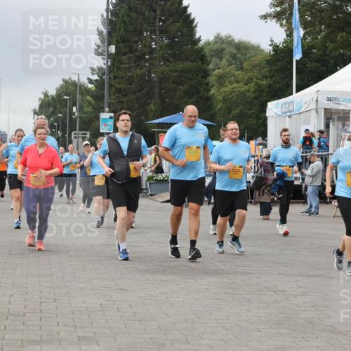 13.09.2026 - Kiel Lauf Andreas Tolksdorf http://msf.ph/oto/10416756 13.09.2026 10:07:28 Kiellinie 1170, 79, 8014, 4214, 1523, 3598, 002, 60 meine-sportfotos.de
