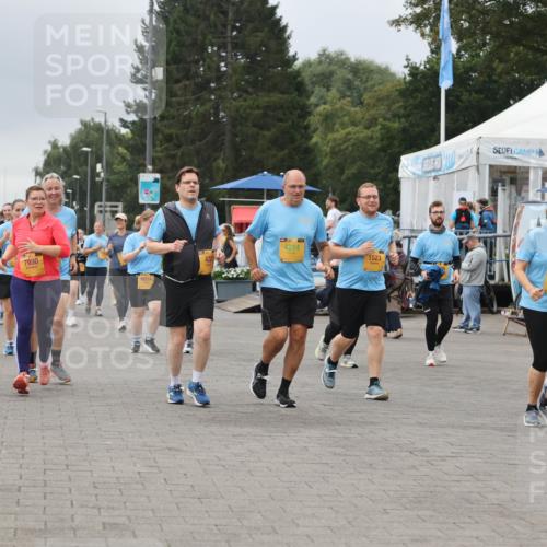 13.09.2026 - Kiel Lauf Andreas Tolksdorf http://msf.ph/oto/10416763 13.09.2026 10:07:28 Kiellinie 13, 9570, 7930, 8014, 4214, 1523, 3598, 7002, 960 meine-sportfotos.de