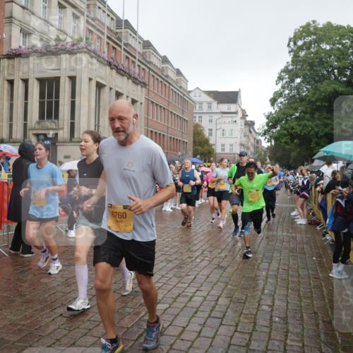 13.09.2026 - Kiel Lauf Yannick Fuchs http://msf.ph/oto/10416821 13.09.2026 10:48:44 Ziel 147, 170, 376, 418, 472, 727, 1930, 2383, 3613, 3631, 3845, 3916, 4201, 4510, 5246, 5841, 6039, 6087, 6623, 7354, 8305, 8570, 8706, 9353, 9500, 9574, 11879, 12588, 12689, 199, 473, 854, 960, 1161, 1322, 1564, 1644, 1763, 1818, 2001, 2011, 2042, 2097, 2253, 2649, 2956, 3031, 3272, 3402, 3738, 3773, 4511, 4553, 4736, 4753, 5116, 5447, 5546, 5655, 6000, 6760, 7326, 8553, 9972, 10234, 10265, 10672, 11005, 11349, 11383, 439, 3012, 3014, 10933 meine-sportfotos.de