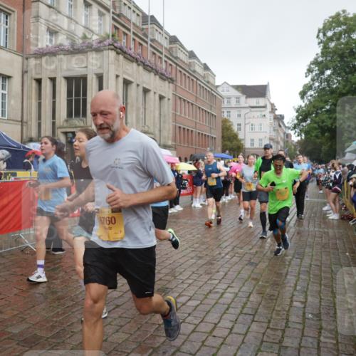 13.09.2026 - Kiel Lauf Yannick Fuchs http://msf.ph/oto/10416824 13.09.2026 10:48:44 Ziel 147, 170, 376, 418, 472, 727, 1930, 2383, 3613, 3631, 3845, 3916, 4201, 4510, 5246, 5841, 6039, 6087, 6623, 7354, 8305, 8570, 8706, 9353, 9500, 9574, 11879, 12588, 12689, 199, 473, 854, 960, 1161, 1322, 1564, 1644, 1763, 1818, 2001, 2011, 2042, 2097, 2253, 2649, 2956, 3031, 3272, 3402, 3738, 3773, 4511, 4553, 4736, 4753, 5116, 5447, 5546, 5655, 6000, 6760, 7326, 8553, 9972, 10234, 10265, 10672, 11005, 11349, 11383, 439, 3012, 3014, 10933 meine-sportfotos.de