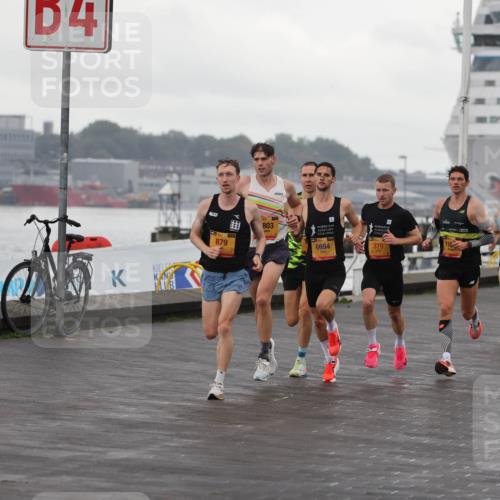 13.09.2026 - Kiel Lauf Andreas Tolksdorf http://msf.ph/oto/10416852 13.09.2026 10:55:47 Kiellinie 4, 879, 803, 6694, 379, 2875 meine-sportfotos.de