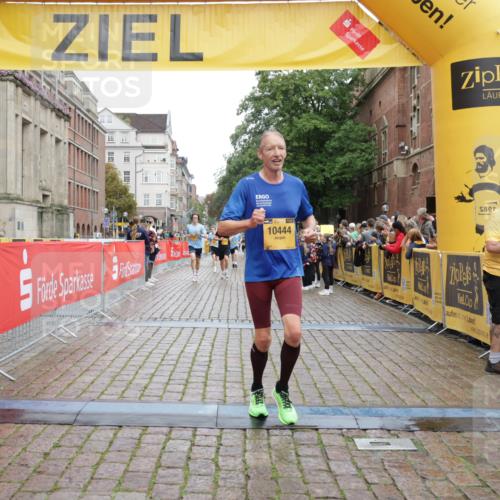 13.09.2026 - Kiel Lauf Yannick Fuchs http://msf.ph/oto/10416854 13.09.2026 09:38:01 Ziel 235, 836, 2221, 2408, 2638, 2854, 4089, 5534, 5930, 7459, 7723, 8702, 10444, 10690, 12613, 2057, 2720, 4252, 4790, 5837, 7050, 7827, 8661, 9518, 10220, 10656, 10778, 12416, 152, 1487, 1946, 2480, 2903, 5242, 6277, 2417, 4737, 5837, 7050, 8661, 9696, 12416 meine-sportfotos.de