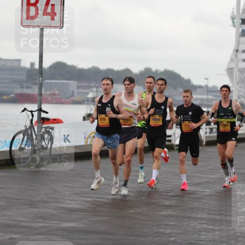 13.09.2026 - Kiel Lauf Andreas Tolksdorf http://msf.ph/oto/10416870 13.09.2026 10:55:47 Kiellinie 4, 879, 6694, 379, 2875, 11804 meine-sportfotos.de