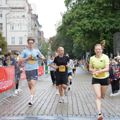 13.09.2026 - Kiel Lauf Yannick Fuchs http://msf.ph/oto/10416891 13.09.2026 09:38:03 Ziel 235, 836, 2408, 2638, 2854, 4089, 5534, 5930, 7459, 7723, 8702, 10444, 10690, 12613, 2057, 2221, 2638, 2720, 4252, 4790, 7050, 7827, 8661, 9518, 10220, 10656, 10778, 152, 1487, 1946, 2480, 2903, 5242, 6277, 2417, 5837, 7050, 8661, 9696, 10220, 12416 meine-sportfotos.de