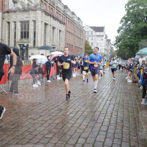 13.09.2026 - Kiel Lauf Yannick Fuchs http://msf.ph/oto/10416895 13.09.2026 10:48:48 Ziel 418, 439, 727, 1185, 1455, 1930, 2383, 3158, 3613, 3631, 3795, 3845, 3916, 4201, 4510, 5074, 5246, 5841, 6039, 6046, 6087, 6623, 6745, 7354, 7789, 8342, 8345, 8570, 8706, 8891, 9353, 9500, 9574, 10190, 10546, 11879, 12527, 12588, 12689, 147, 170, 199, 376, 472, 473, 854, 1161, 1322, 1564, 1763, 1818, 2001, 2011, 2042, 2097, 2253, 2649, 2956, 3031, 3272, 3402, 3613, 3738, 3773, 3845, 4511, 4736, 4753, 5116, 5447, 5546, 5655, 6000, 7326, 8553, 9972, 10265, 11005, 11349, 11383 meine-sportfotos.de
