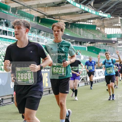 13.09.2026 - 21. swb-Marathon Bremen Michael Burmester http://msf.ph/oto/10416898 13.09.2026 13:20:00 Laufen im Stadion 333, 464, 486, 512, 704, 921, 938, 1066, 1129, 1156, 1409, 1431, 1439, 1446, 1506, 1697, 1756, 1765, 1815, 1916, 2010, 2028, 2064, 2137, 2224, 2240, 2278, 2294, 2315, 2349, 2394, 2395, 2417, 2437, 2453, 2501, 2519, 2533, 2557, 2563, 2588, 2622, 2626, 2689, 2694, 2695, 2702, 2703, 2722, 2756, 2786, 2793, 2843, 2845, 2886, 2944, 2983, 3017, 3018, 3031, 3035, 3036, 3037, 3046, 3059, 3072, 3102, 3116, 3139, 3189, 3198, 3243, 3263, 3264, 3285, 3287, 3310, 3315, 3619, 3879 meine-sportfotos.de