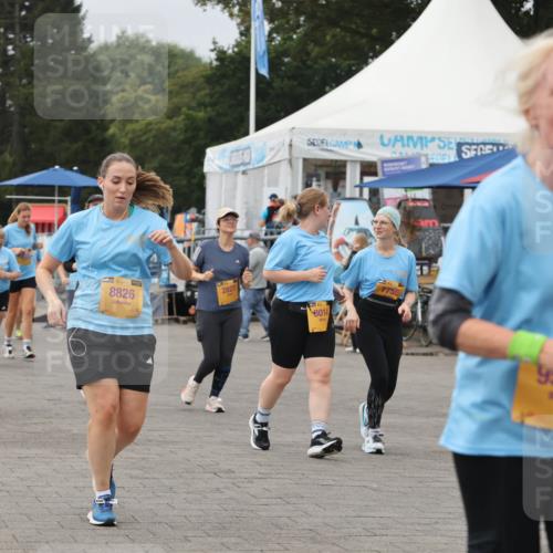 13.09.2026 - Kiel Lauf Andreas Tolksdorf http://msf.ph/oto/10416902 13.09.2026 10:07:34 Kiellinie 1170, 38, 8826, 2827, 8014, 7755, 9571 meine-sportfotos.de