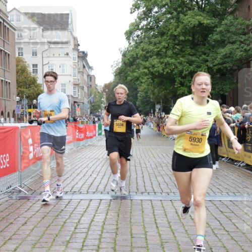 13.09.2026 - Kiel Lauf Yannick Fuchs http://msf.ph/oto/10416909 13.09.2026 09:38:04 Ziel 235, 836, 2408, 2854, 4089, 5242, 5534, 5930, 7459, 7723, 8702, 10444, 10690, 12613, 2057, 2221, 2638, 2720, 4252, 4790, 7050, 7827, 9518, 10220, 10656, 10690, 10778, 152, 1487, 1946, 2480, 2903, 6277, 11351, 2417, 5837, 7050, 8661, 10220, 10778, 12416 meine-sportfotos.de