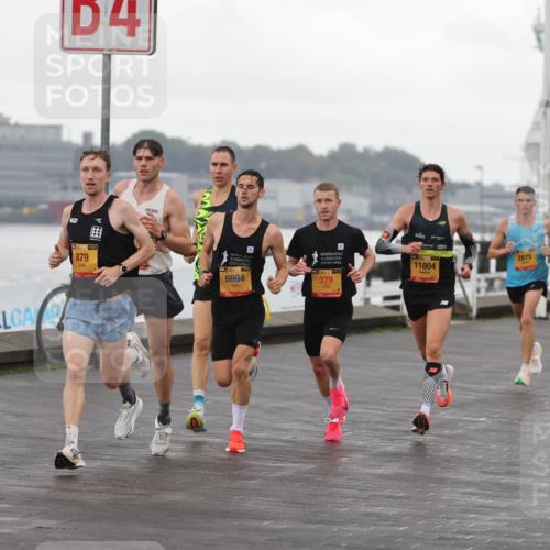13.09.2026 - Kiel Lauf Andreas Tolksdorf http://msf.ph/oto/10416934 13.09.2026 10:55:48 Kiellinie 4, 879, 6694, 379, 2875, 11804 meine-sportfotos.de