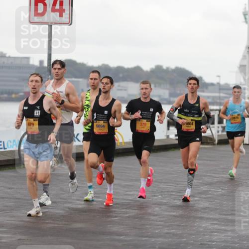 13.09.2026 - Kiel Lauf Andreas Tolksdorf http://msf.ph/oto/10416940 13.09.2026 10:55:48 Kiellinie 4, 879, 6694, 379, 2875, 1804 meine-sportfotos.de