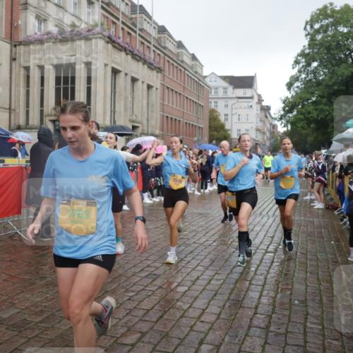 13.09.2026 - Kiel Lauf Yannick Fuchs http://msf.ph/oto/10416956 13.09.2026 10:48:59 Ziel 73, 439, 598, 966, 1087, 1185, 1455, 2810, 3158, 3399, 3496, 3795, 3916, 4140, 4528, 4809, 5074, 5228, 5803, 6046, 6050, 6087, 6305, 6376, 6745, 7789, 7906, 7999, 8032, 8271, 8342, 8345, 8377, 8891, 8991, 9031, 9728, 10190, 10481, 10546, 11099, 11117, 11475, 11974, 12064, 12527, 12582, 12759, 147, 170, 376, 418, 472, 473, 727, 854, 1161, 1322, 1763, 1818, 1930, 2011, 2042, 2383, 2649, 2956, 3031, 3272, 3402, 3613, 3631, 3773, 3845, 3916, 4201, 4510, 4753, 5246, 5655, 6087 meine-sportfotos.de