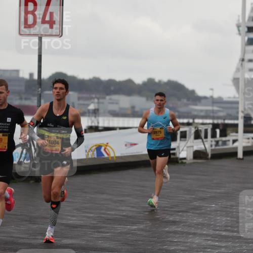 13.09.2026 - Kiel Lauf Andreas Tolksdorf http://msf.ph/oto/10417003 13.09.2026 10:55:49 Kiellinie 4, 2875, 39, 379, 38, 1804 meine-sportfotos.de