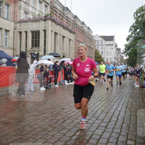 13.09.2026 - Kiel Lauf Yannick Fuchs http://msf.ph/oto/10417021 13.09.2026 10:49:03 Ziel 73, 598, 966, 1087, 1185, 1483, 1732, 1989, 2810, 3399, 3496, 3640, 3795, 4140, 4528, 4809, 4865, 4876, 5228, 5803, 6050, 6305, 6376, 6745, 7545, 7789, 7906, 7999, 8032, 8271, 8329, 8377, 8991, 9031, 9728, 10411, 10481, 11099, 11117, 11475, 11974, 12064, 12527, 12582, 12759, 147, 170, 376, 418, 439, 472, 727, 1185, 1455, 1930, 2011, 2383, 2956, 3031, 3158, 3613, 3631, 3773, 3795, 3845, 3916, 4201, 4510, 4753, 5074, 5246, 5655, 6046, 6087, 6745, 7789, 8891 meine-sportfotos.de
