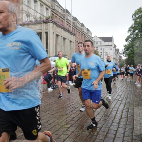 13.09.2026 - Kiel Lauf Yannick Fuchs http://msf.ph/oto/10417068 13.09.2026 10:49:06 Ziel 73, 966, 1087, 1483, 1533, 1732, 1989, 2810, 2879, 3399, 3640, 4140, 4528, 4670, 4809, 4865, 4876, 5228, 5543, 5803, 6050, 6305, 6376, 6933, 7545, 7999, 8032, 8271, 8329, 8377, 8594, 8991, 9031, 9728, 10411, 10481, 11099, 11117, 11475, 11974, 12582, 12759, 147, 170, 376, 418, 439, 472, 598, 727, 1185, 1455, 1930, 2011, 2383, 2956, 3031, 3158, 3496, 3613, 3631, 3773, 3795, 3845, 3916, 4201, 4510, 4809, 5074, 5246, 5655, 6046, 6050, 6087, 6745, 7789, 7906, 8377, 8891, 2133 meine-sportfotos.de