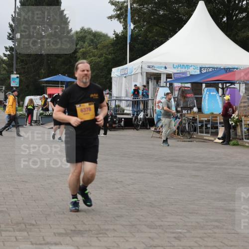 13.09.2026 - Kiel Lauf Andreas Tolksdorf http://msf.ph/oto/10417110 13.09.2026 10:07:47 Kiellinie 3, 10, 6378 meine-sportfotos.de