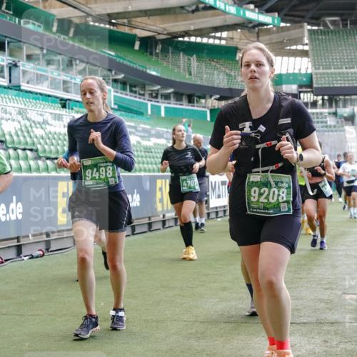 13.09.2026 - 21. swb-Marathon Bremen Michael Burmester http://msf.ph/oto/10417115 13.09.2026 13:20:05 Laufen im Stadion 333, 464, 486, 512, 704, 921, 938, 1066, 1129, 1156, 1409, 1431, 1439, 1446, 1506, 1697, 1756, 1765, 1815, 1846, 1916, 2010, 2028, 2064, 2139, 2224, 2240, 2278, 2315, 2349, 2394, 2395, 2417, 2437, 2501, 2519, 2533, 2557, 2563, 2588, 2622, 2626, 2689, 2694, 2695, 2702, 2703, 2722, 2756, 2786, 2793, 2843, 2845, 2886, 2944, 2983, 3004, 3017, 3018, 3031, 3035, 3036, 3037, 3046, 3059, 3072, 3102, 3116, 3139, 3189, 3198, 3243, 3263, 3264, 3285, 3287, 3310, 3315, 3619, 3879 meine-sportfotos.de