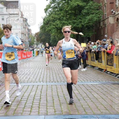 13.09.2026 - Kiel Lauf Yannick Fuchs http://msf.ph/oto/10417160 13.09.2026 09:38:23 Ziel 152, 1946, 2480, 2903, 3315, 3344, 6277, 9825, 11351, 152, 235, 836, 1487, 2221, 2408, 2638, 2854, 4089, 5242, 5534, 5930, 7459, 7723, 8702, 10444, 10690, 12613, 1806, 3814, 4043, 4518, 4975, 6989, 8482, 10415, 2057, 4252, 4790, 9518 meine-sportfotos.de