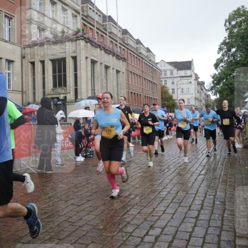 13.09.2026 - Kiel Lauf Yannick Fuchs http://msf.ph/oto/10417176 13.09.2026 10:49:11 Ziel 810, 1087, 1483, 1533, 1732, 1989, 2051, 2074, 2810, 2879, 3399, 3640, 4140, 4206, 4670, 4865, 4876, 5543, 6305, 6855, 6933, 7545, 8032, 8329, 8594, 8991, 9728, 10079, 10411, 10481, 11099, 11117, 11475, 11974, 12305, 73, 147, 170, 376, 418, 439, 472, 598, 727, 966, 1185, 1455, 1930, 2383, 3158, 3496, 3613, 3631, 3795, 3845, 3916, 4201, 4510, 4528, 4809, 5074, 5228, 5246, 5803, 6046, 6050, 6087, 6305, 6376, 6745, 7789, 7906, 7999, 8271, 8377, 8891, 959, 1770, 2133, 147 meine-sportfotos.de
