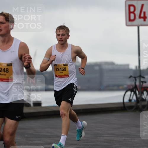 13.09.2026 - Kiel Lauf Andreas Tolksdorf http://msf.ph/oto/10417201 13.09.2026 10:56:21 Kiellinie 5248, 38, 12459, 4 meine-sportfotos.de