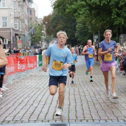 13.09.2026 - Kiel Lauf Yannick Fuchs http://msf.ph/oto/10417237 13.09.2026 09:38:26 Ziel 1806, 1946, 2480, 2903, 3315, 3344, 4043, 9825, 11351, 152, 235, 836, 1487, 2221, 2408, 2638, 2854, 4089, 5242, 5534, 5930, 6277, 7459, 7723, 8702, 10444, 10690, 12613, 3814, 4518, 4975, 6989, 7747, 8482, 9759, 10415, 2057, 2221, 2638, 4790, 10690 meine-sportfotos.de