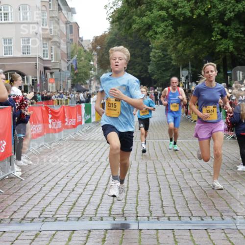 13.09.2026 - Kiel Lauf Yannick Fuchs http://msf.ph/oto/10417246 13.09.2026 09:38:27 Ziel 1806, 1946, 2480, 2903, 3315, 3344, 4043, 9825, 11351, 152, 235, 836, 1487, 2221, 2408, 2638, 2854, 4089, 5242, 5534, 5930, 6277, 7459, 7723, 8702, 10444, 10690, 12613, 3814, 4518, 4975, 6989, 7747, 8482, 9759, 10415, 2221, 2638, 4790, 10690 meine-sportfotos.de